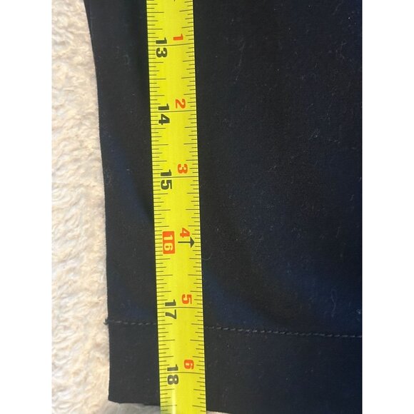 St. Johns Bay Womens Capri Pants Black Cotton Blend Button Closure Size 18 - Picture 5 of 6